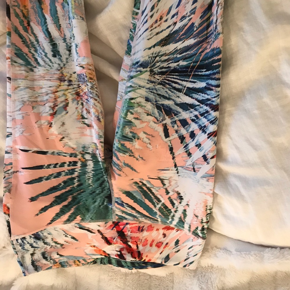 Fun patterned fabletics leggings